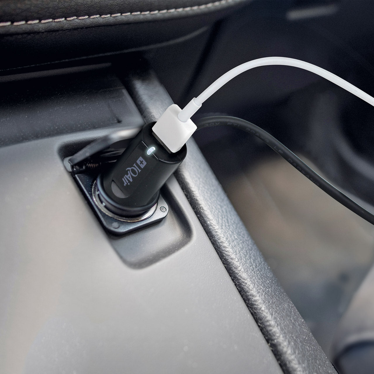 IQ Atem Car Power Adapter (12-24V)