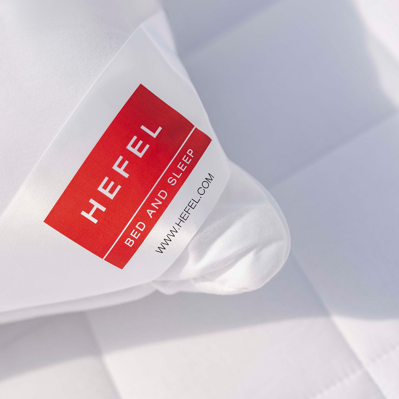 Hefel Wellness Retreat Sommerbettdecke mit TENCEL™-CELLIANT-Füllung