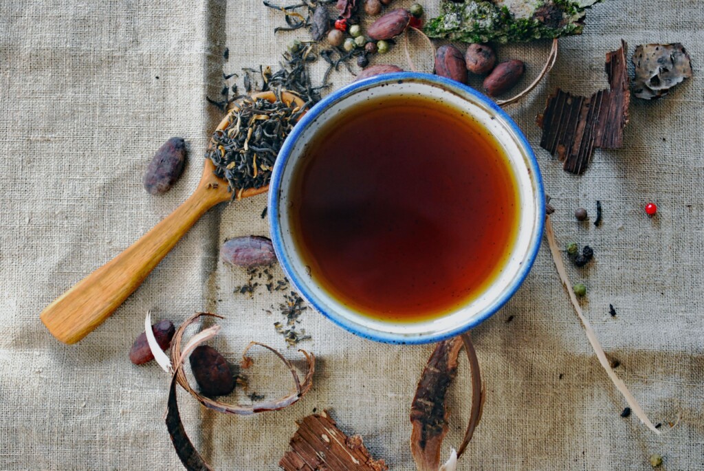 Tees aus der Natur erfrischen die Seele und helfen heilen.