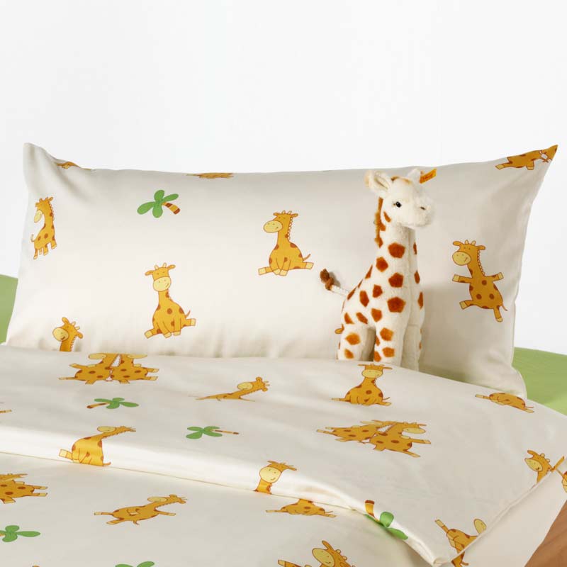Cotonea Satin-Kissenbezug Giraffe, 40 x 60 cm