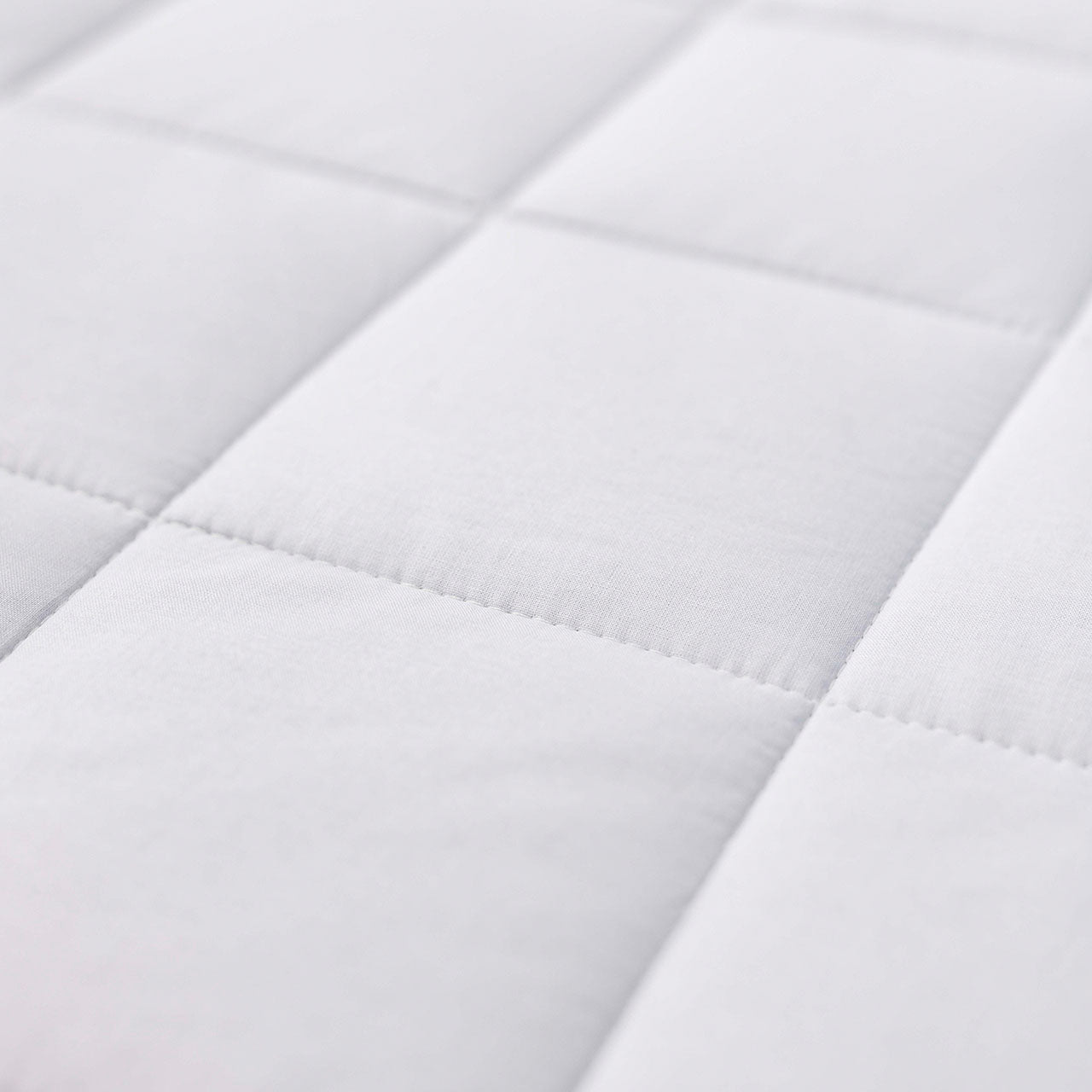 Hefel Wellness Retreat Kopfkissen mit PES-Faserbällchen Füllung