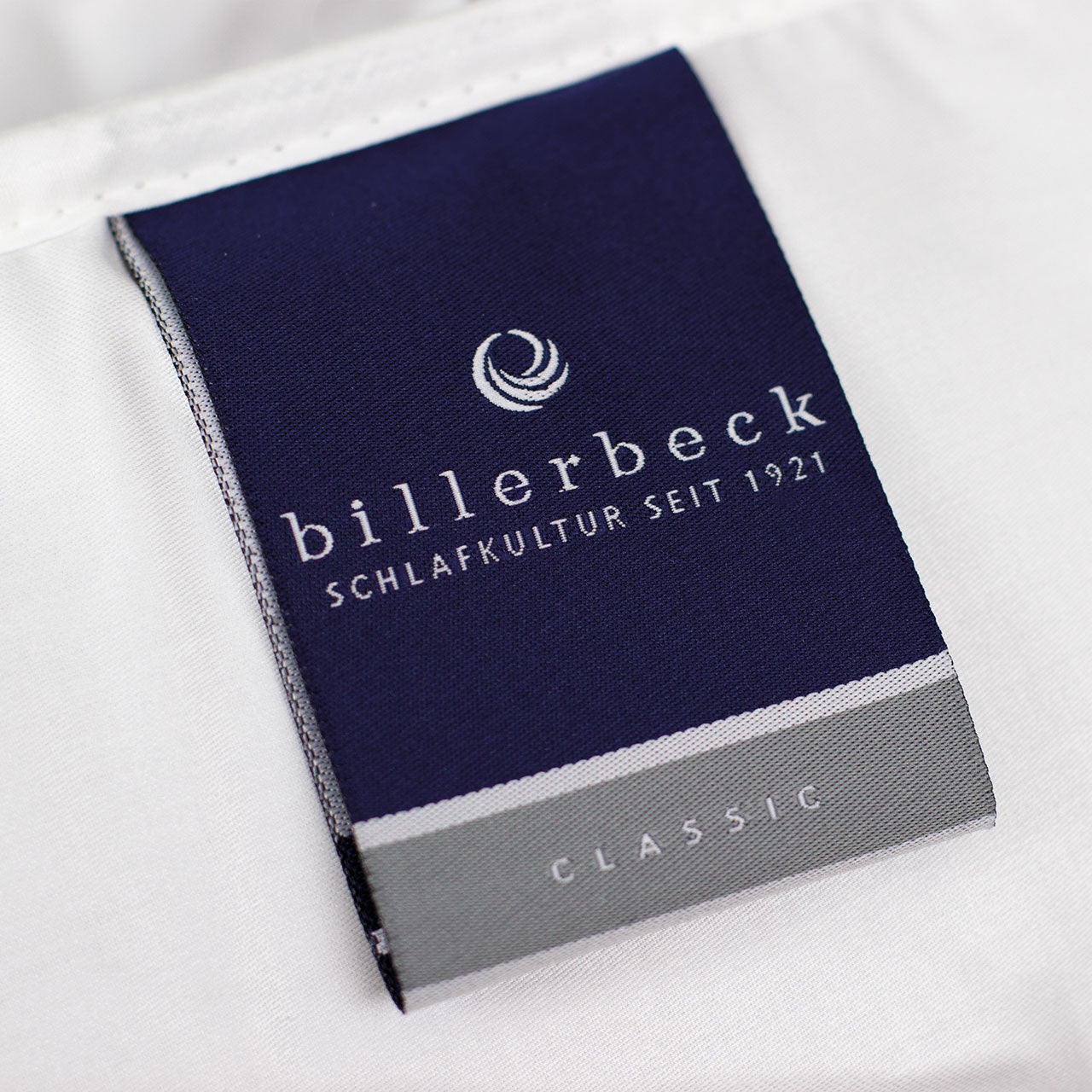 Billerbeck Brilliant Uno Ganzjahres-Bettdecke mit Kamelhaar-Füllung