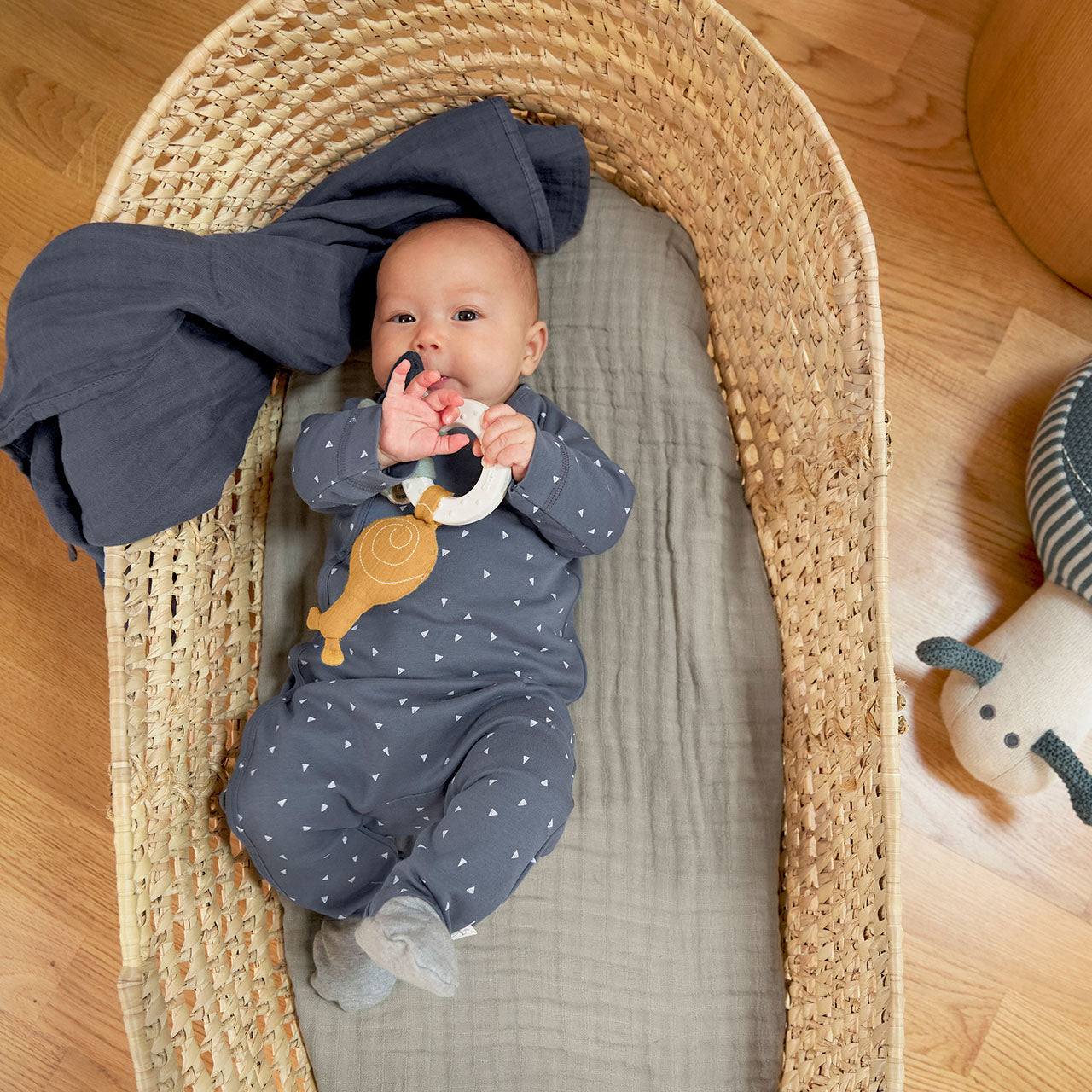 Lässig Cozy Colors Babyschlafanzug mit Fuß aus Bio Baumwolle