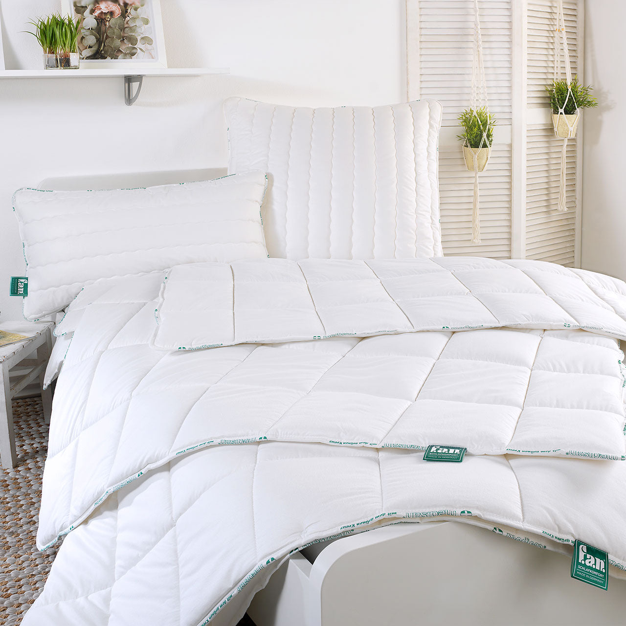 fan Medisan® Ganzjahres-Bettdecke mit Polyester-Füllung