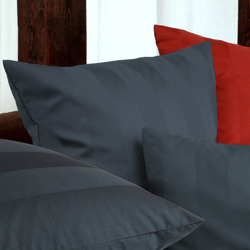 Cotonea Superbe Kissenbezug aus Bio Baumwoll Satin