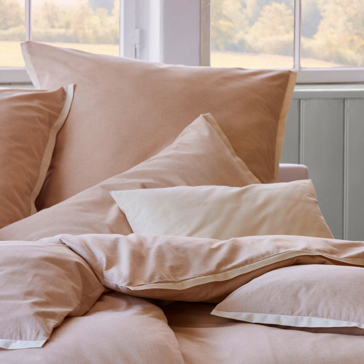 Cotonea Pur Bettwäsche Set aus Bio Baumwoll Chambray Braun / Natur