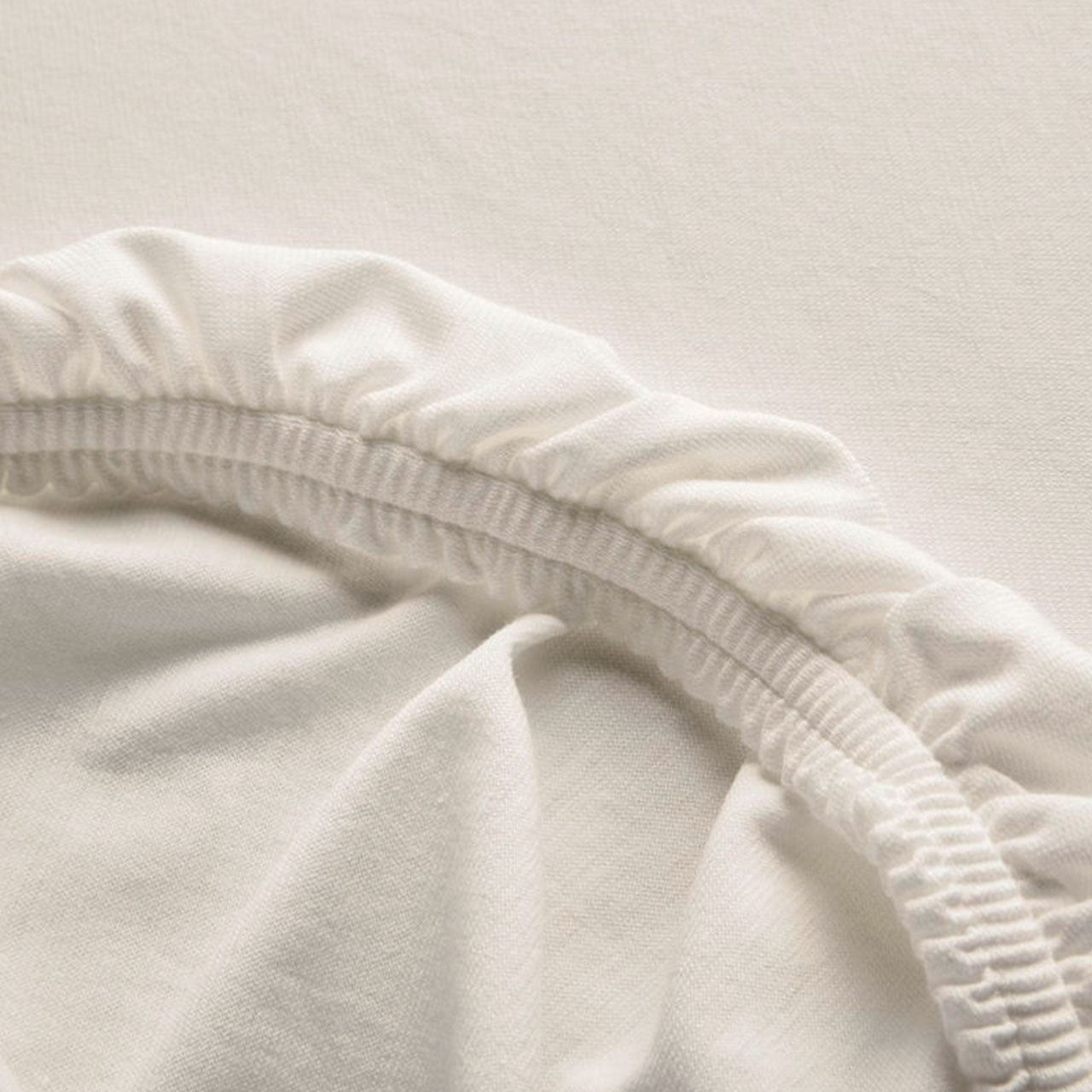 Cotonea Spannbettlaken aus Bio Baumwoll Jersey für Topper