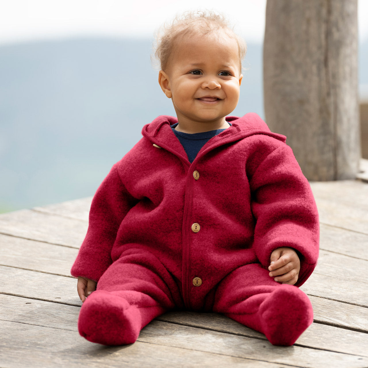 Engel Baby Overall mit Kapuze und Knöpfen aus Schurwolle / Fleece