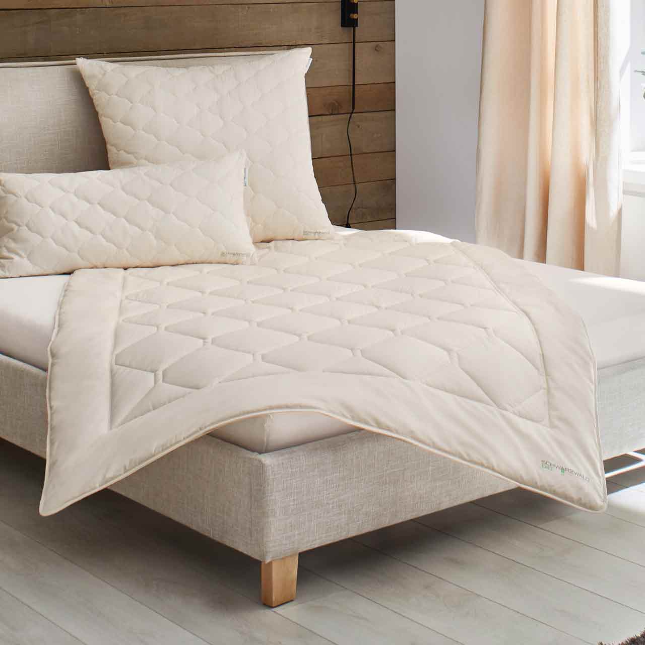 OBB Schwarzwald Bio Hanne Ganzjahres-Bettdecke mit Bio Baumwolle-Hanf-Füllung