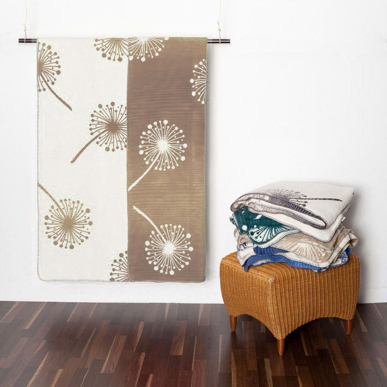 Richter Pusteblume Wohndecke aus Bio Baumwolle