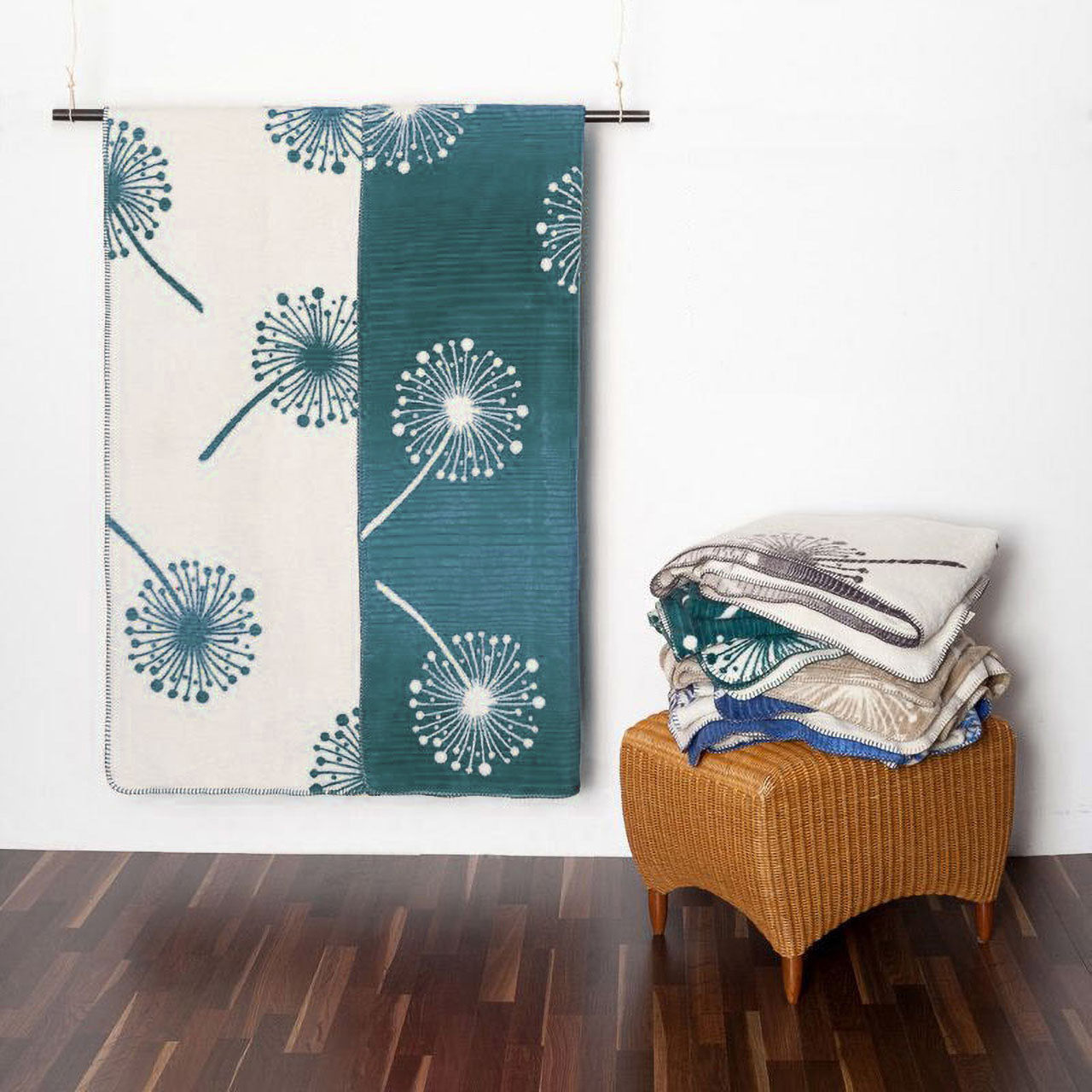 Richter Pusteblume Wohndecke aus Bio Baumwolle