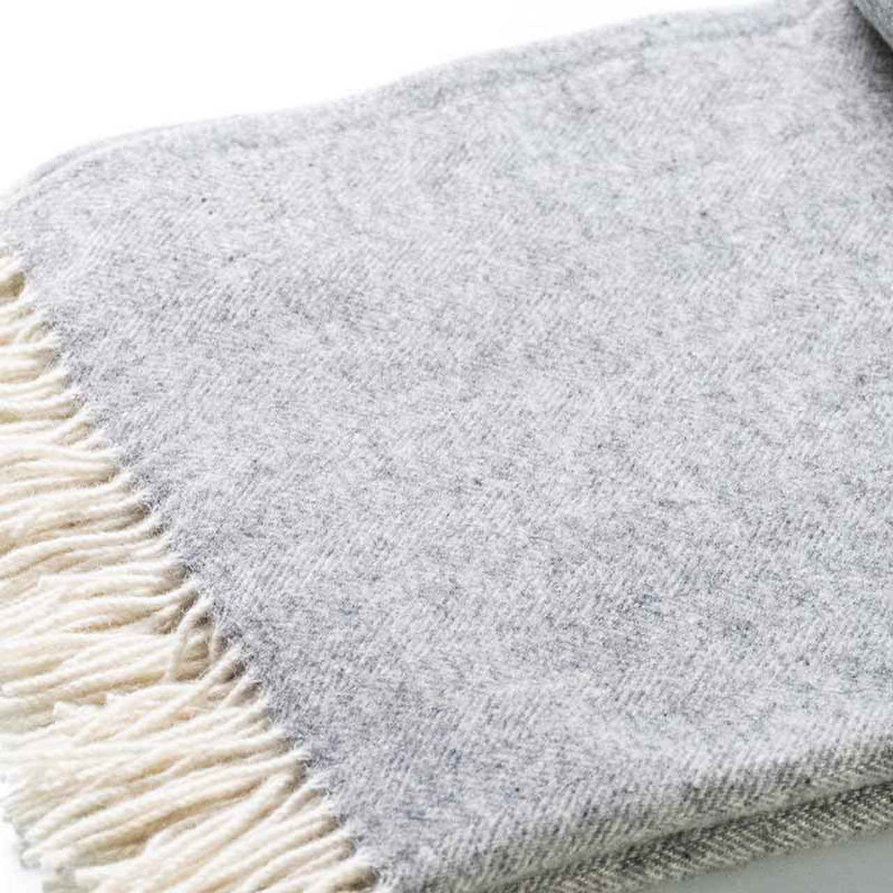 Island Wollparadies Mara Emma Wolldecke aus Merinowolle