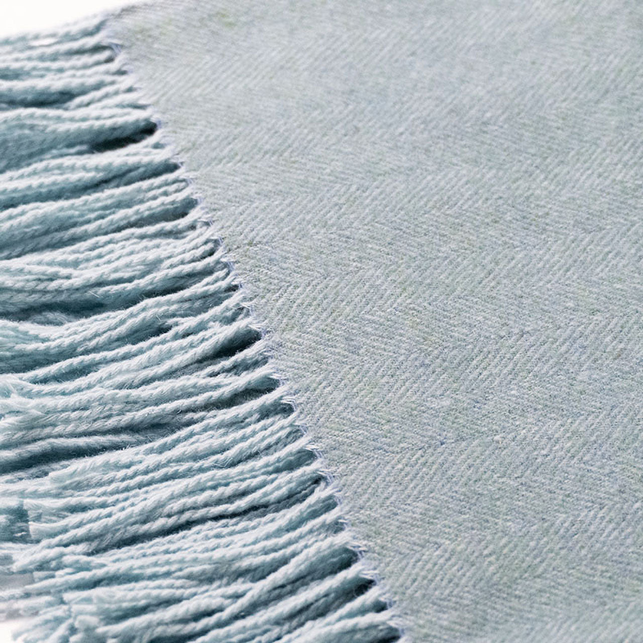 Island Wollparadies Mara Emma Wolldecke aus Merinowolle