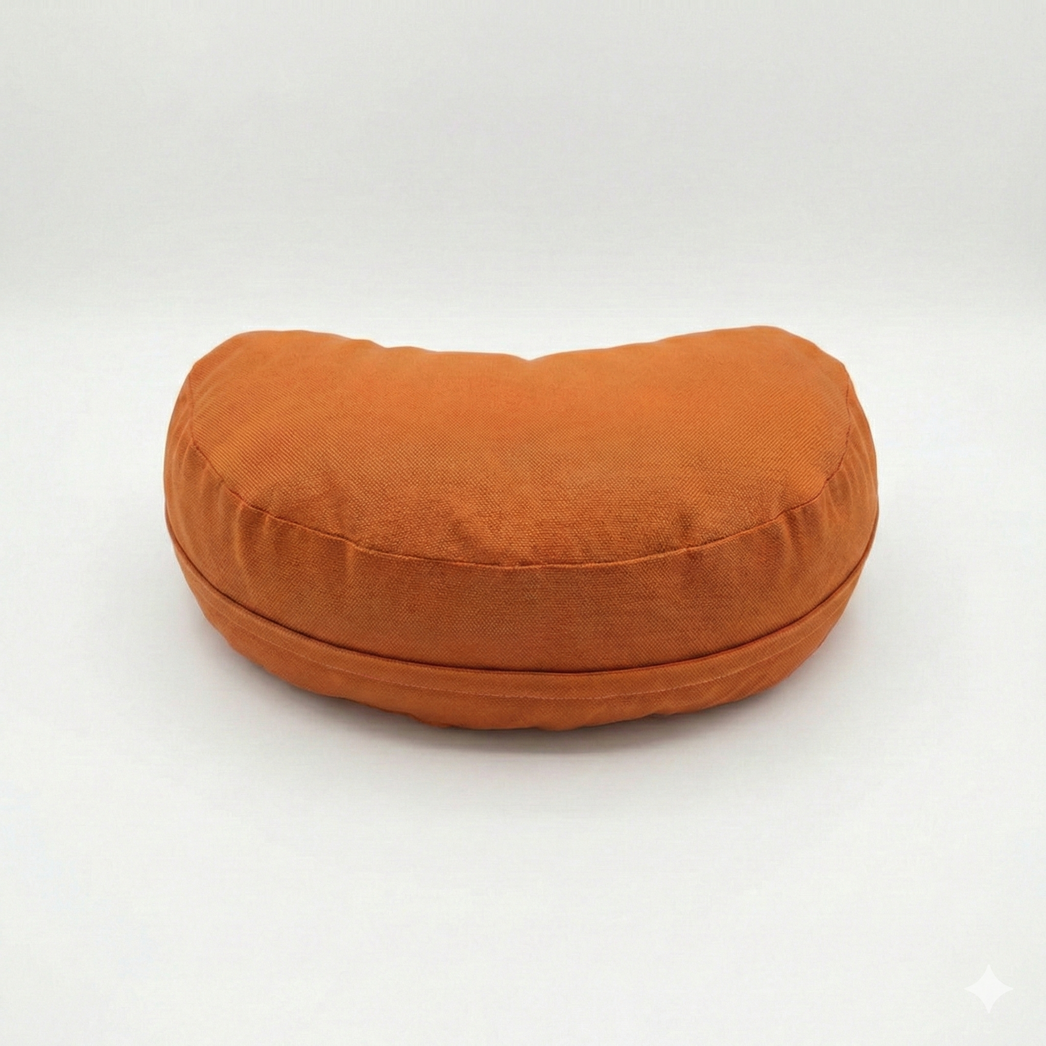 Mudis Meditationskissen Halbmond mit Dinkelspelz Füllung, 36 x 18 cm