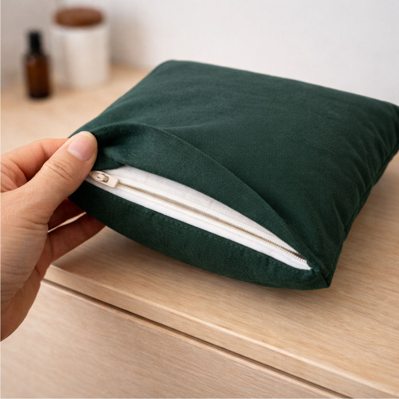 Mudis Duftkissen mit Dinkelspelz-Kräuter Füllung, 20 x 20 cm